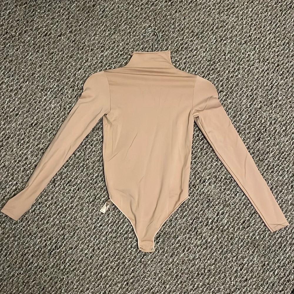 SKIMS essential mock neck long sleeve bodysuit in Sienna XXS/XS
